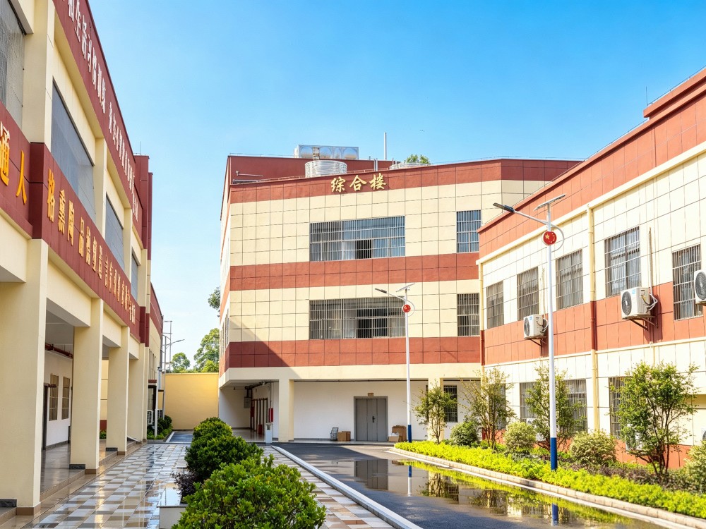 鹤壁家长关注:叛逆孩子全封闭管教学校如何选择